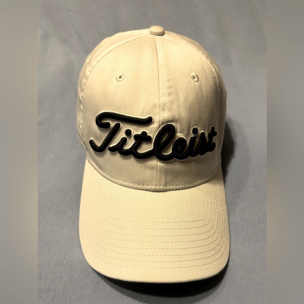 White Titleist Golf Cap Size S/M